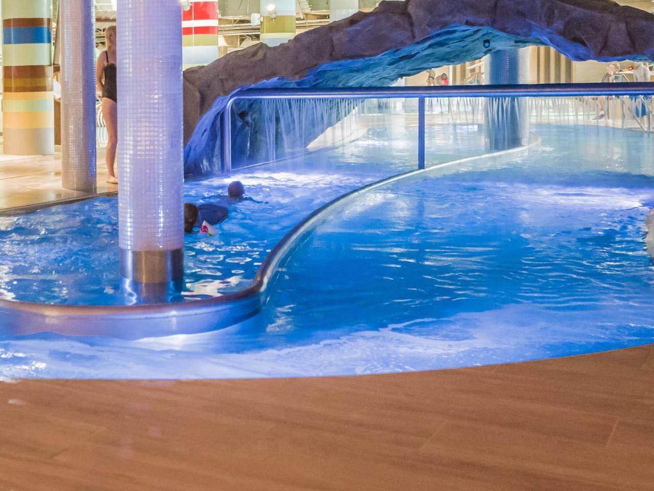 Vacationclub - Rezydencja Bursztyn Apartament 31 Świnoujście Esterno foto