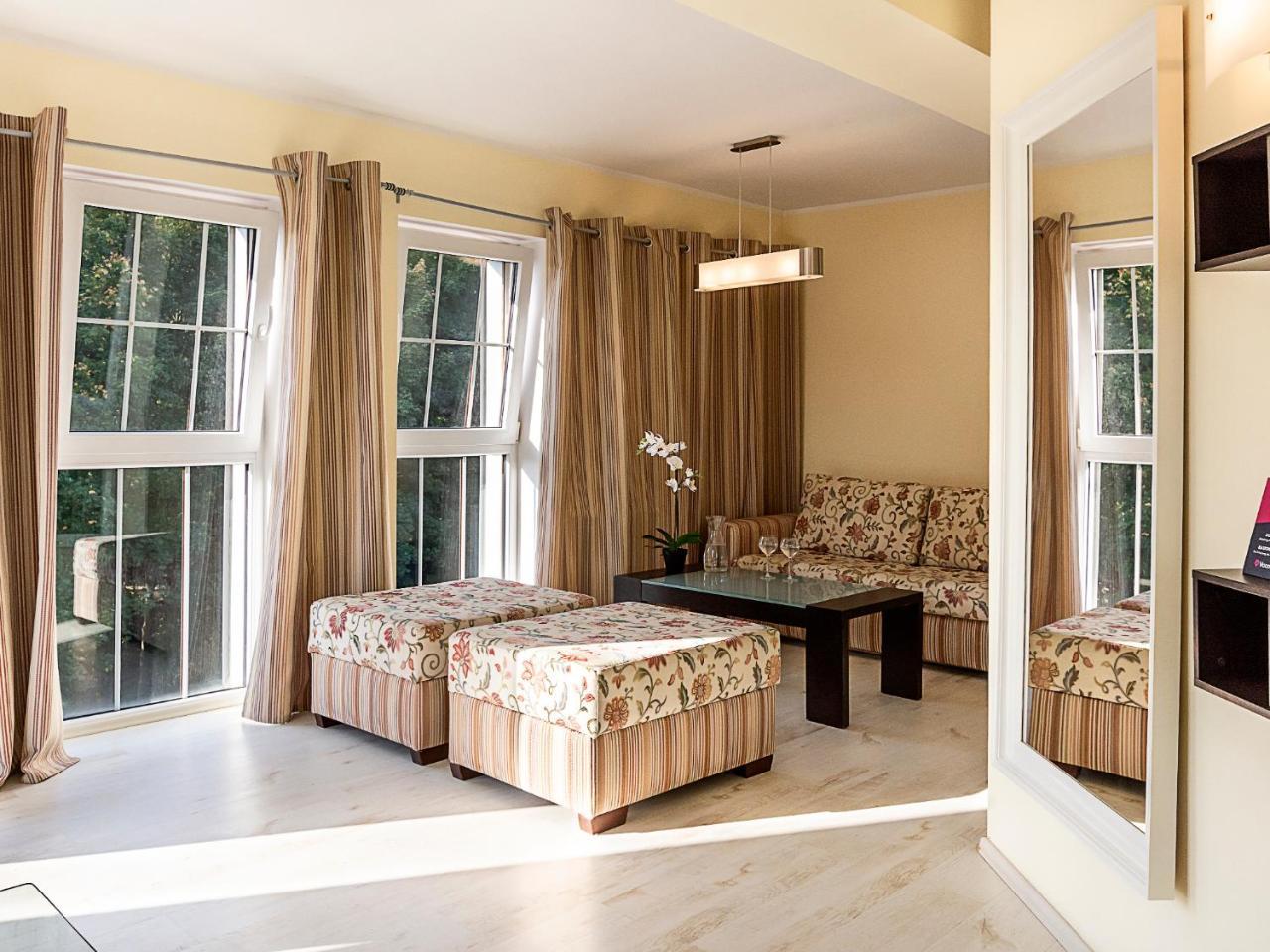 Vacationclub - Rezydencja Bursztyn Apartament 31 Świnoujście Esterno foto