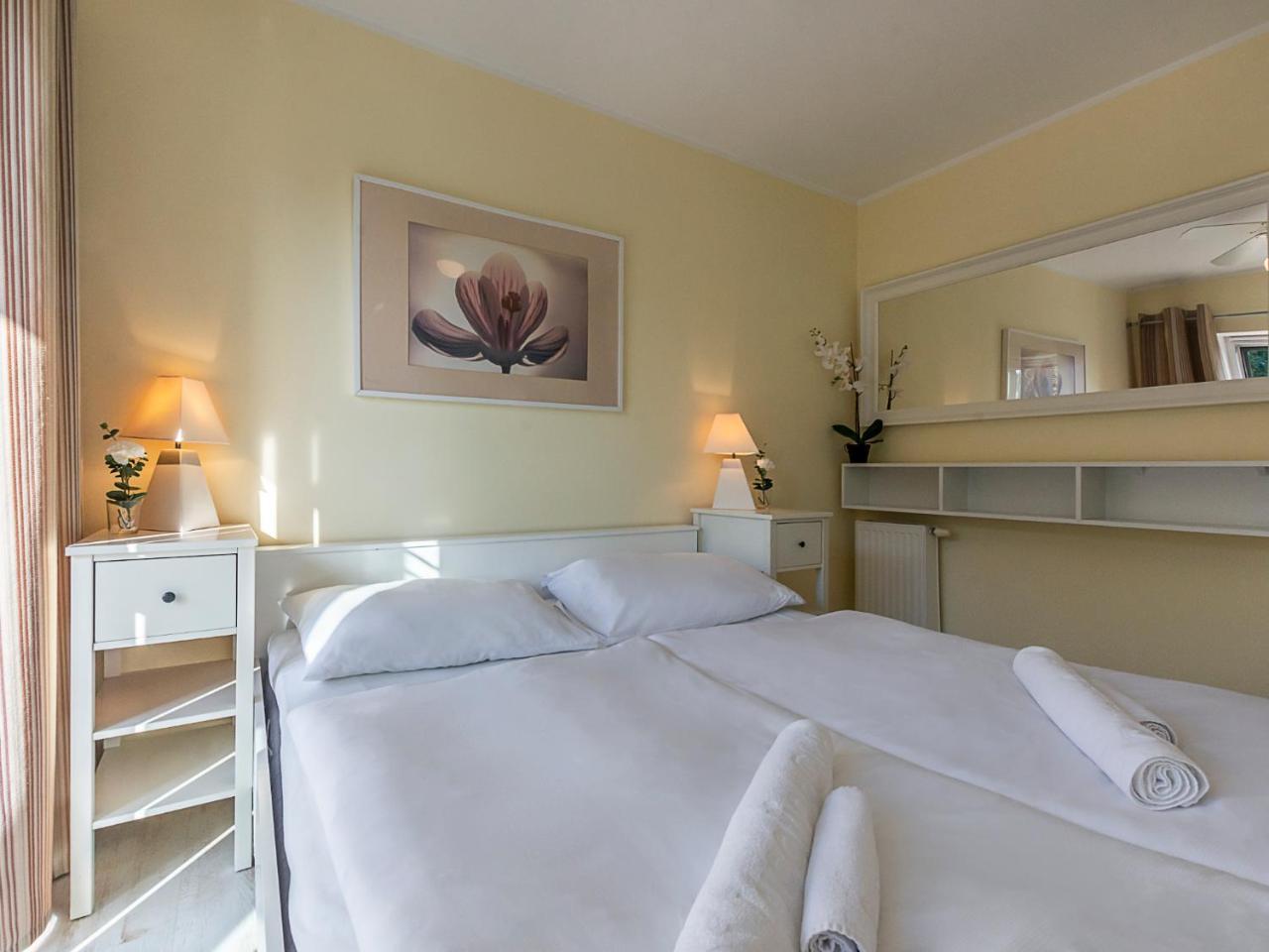 Vacationclub - Rezydencja Bursztyn Apartament 31 Świnoujście Esterno foto